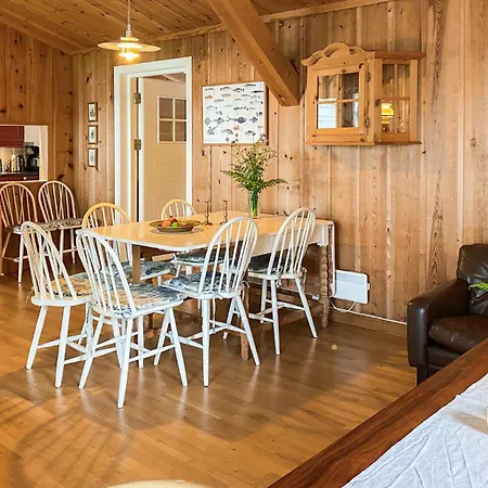 4 Bedroom Front In Prázdninový dům *