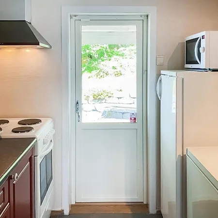 4 Bedroom Front In Semesterbostad Skodje