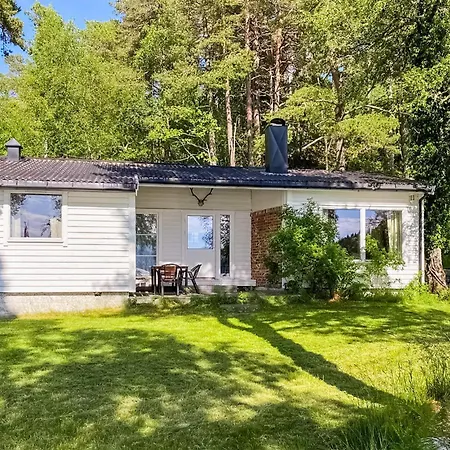 Semesterbostad 4 Bedroom Front In Skodje