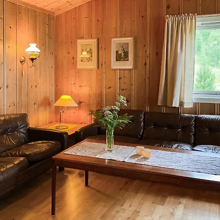 4 Bedroom Front In Ferienhaus Skodje