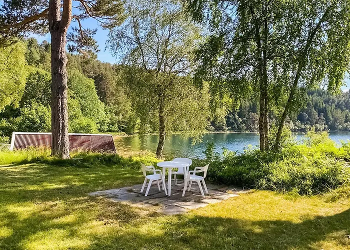 4 Bedroom Front In *