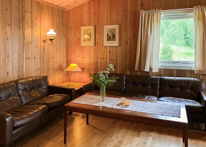 4 Bedroom Front In Semesterbostad Skodje