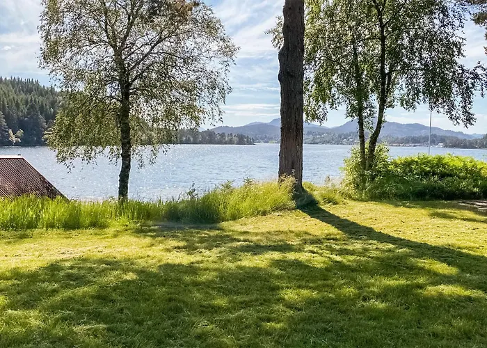 4 Bedroom Front In Semesterbostad Skodje