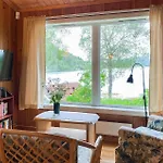 4 Bedroom Front In 펜션 *